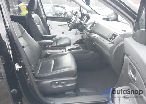 2022 Honda Pilot Awd Special Edition z USA, uszkodzony, nr VIN 5FNYF6H23NB099741